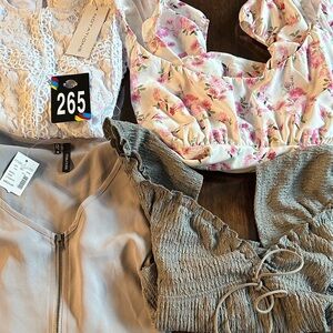 265, Bundle of 4 Women’s Short Sleeves Tops